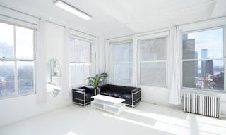 22C Affordable Showroom Pop up Rental Space in Manhattan - Image 4