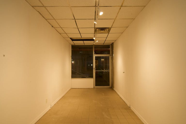 Eye-Catching White box Space: Art, Parties, Events, and Pop-Ups in Prime Lowe East side, Chinatown Near SoHo with Extra Room - Image 2