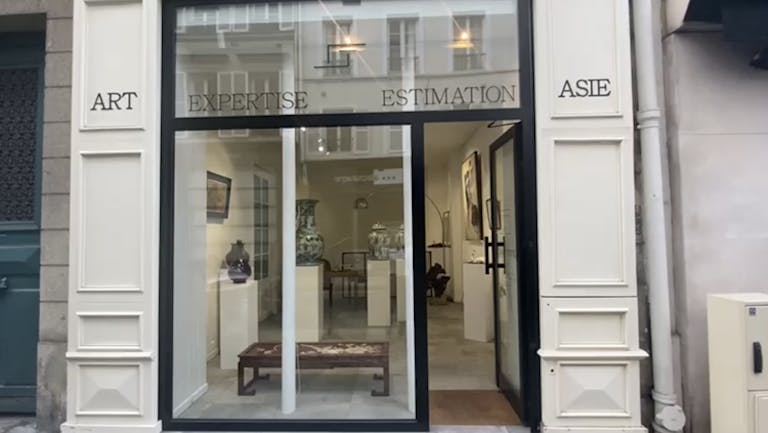 Pop Up Boutique IN MADELEINE AREA - Image 0