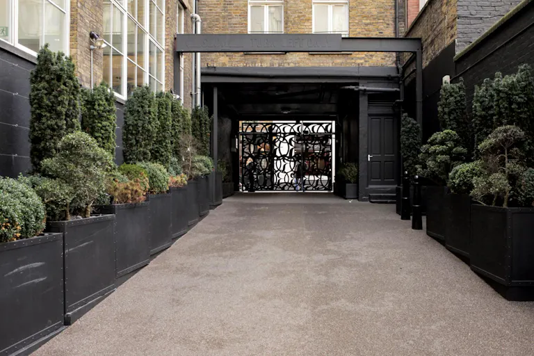 Industrial Event Space in Soho - Image 1