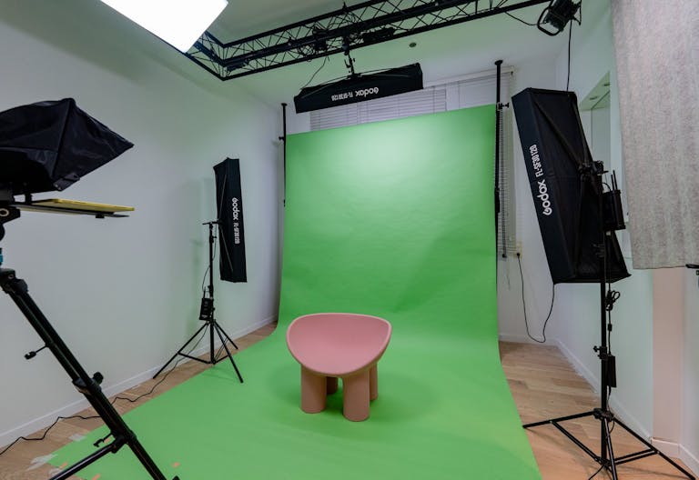 Appartement haut standing �quip� d'un studio de production et de bureaux - Image 2