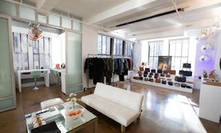 Chic Midtown Penthouse Loft w/ Skyline Views - Image 7