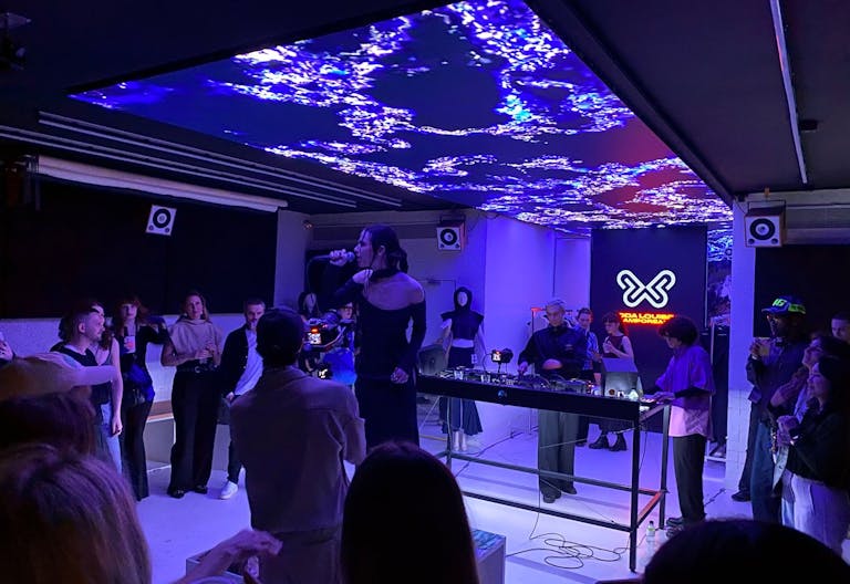 Espace �v�nementiel / Studio Photo avec �cran LED immersif g�ant et syst�me son Audiophile Paris 9�me - Image 4