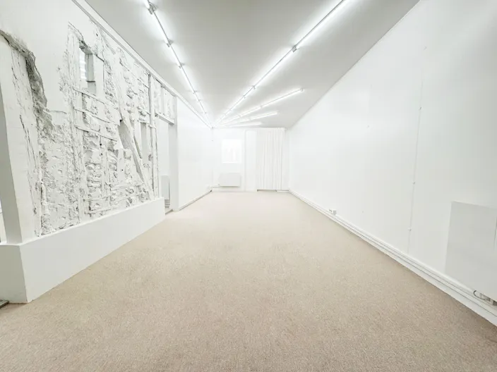 Galerie A PART - au coeur du 10ème arrondissement - Image 2