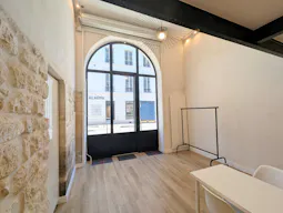 Gallery Atelier Showroom & Boutique • Pretty Chic Versatile Design • Rue Meslay - Haut Marais - Image 3