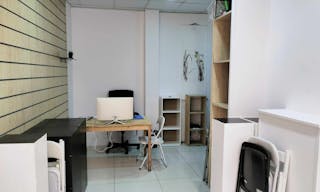 White-Box Space in Le Marais - Image 5