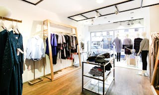 Modern Pop-Up Store in Fitzrovia - Image 1