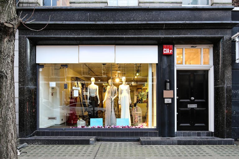 Modern Boutique in Fitzrovia - Image 0