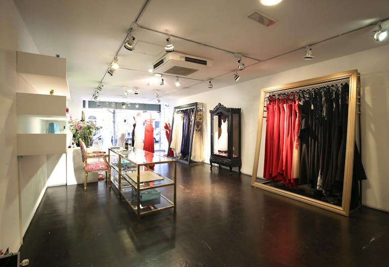 Modern Boutique in Fitzrovia - Image 1