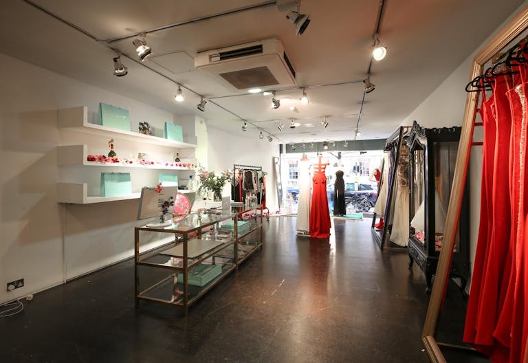 Modern Boutique in Fitzrovia - Image 2