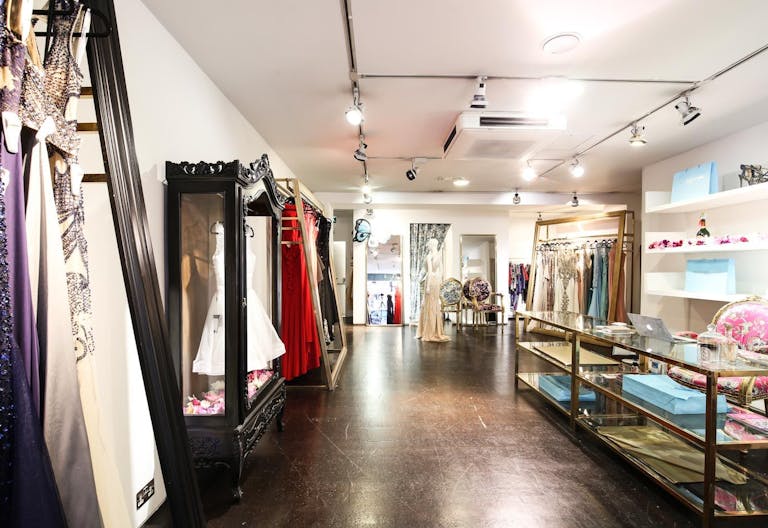 Modern Boutique in Fitzrovia - Image 3