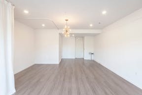 Unique Space in Trendy St. Elmo District - Image 0