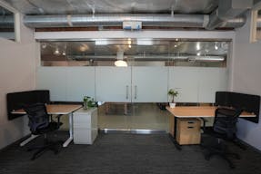 Team Office for 4 - Image 3