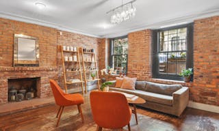 West Village Garden Oasis - Image 11