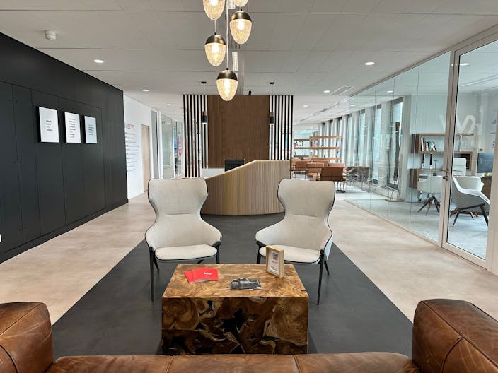 Centre d'Affaires Alliant Innovation, Confort et Flexibilit� - Image 0