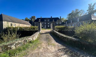 Chateau du Fresne - Image 9