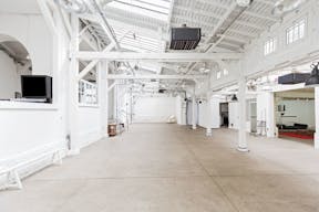 Showroom in Folie-M�ricourt - Image 11