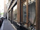 Boutique �ph�m�re avec 16 m de Lin�aire au C?ur du 4�me Arrondissement ? ??Id�ale pour Pop-Up Stores et Showrooms