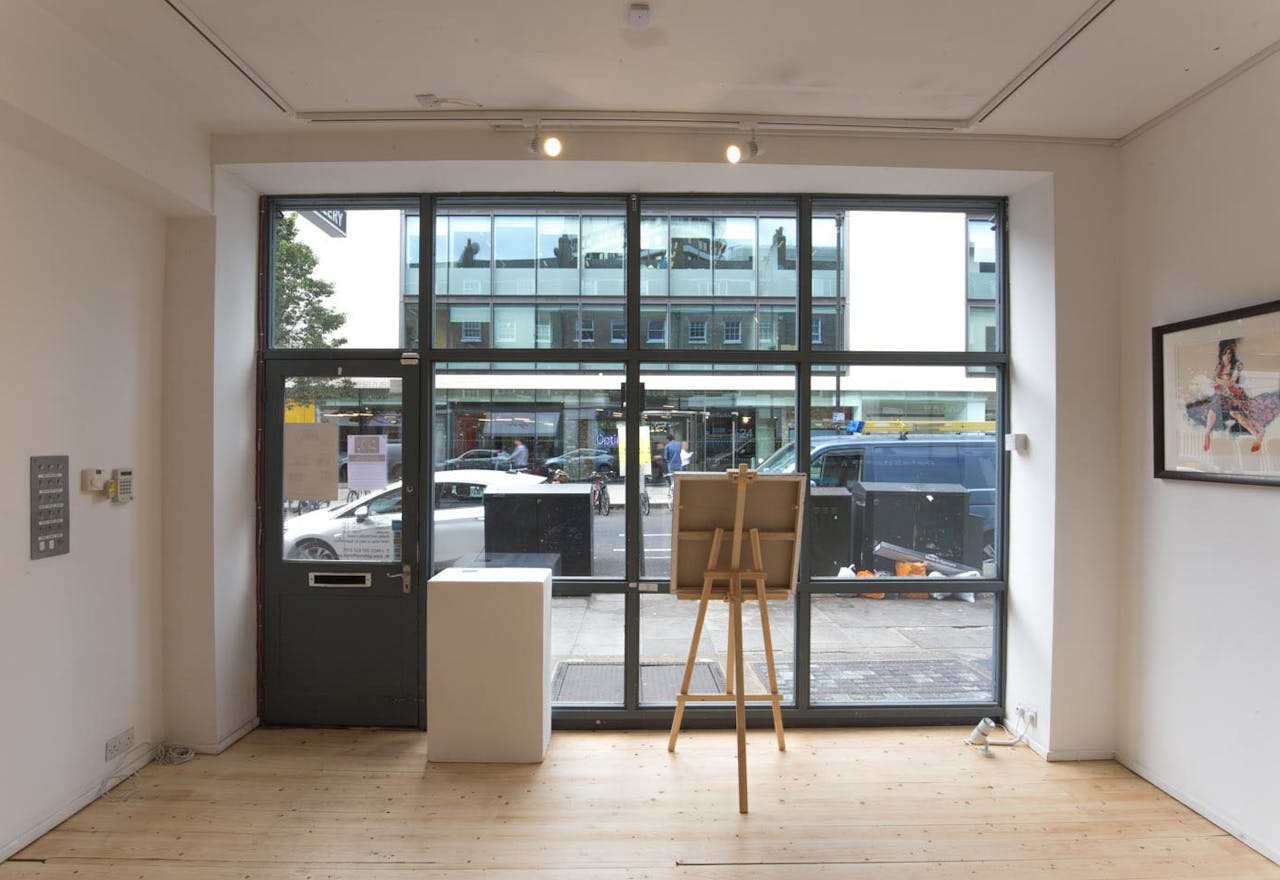 Pop-Up Showroom Near Oxford Street (ground + basement) - Image 1
