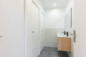 Grand espace moderne - Image 7