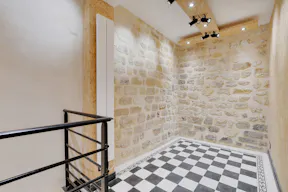 Boutique For Rent Paris Etienne Marcel - Ideal Pop-Up Store / Art Exhibition - Image 7