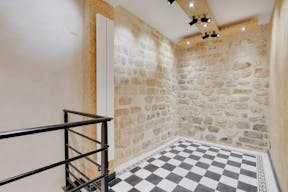 Boutique For Rent Paris Etienne Marcel - Ideal Pop-Up Store / Art Exhibition - Image 7