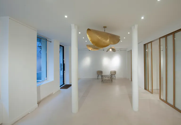 Paris 1er (Tuileries) - Espace pour Pop Up - Galerie (140 m2 + Sous sol 35 m2) - Image 2