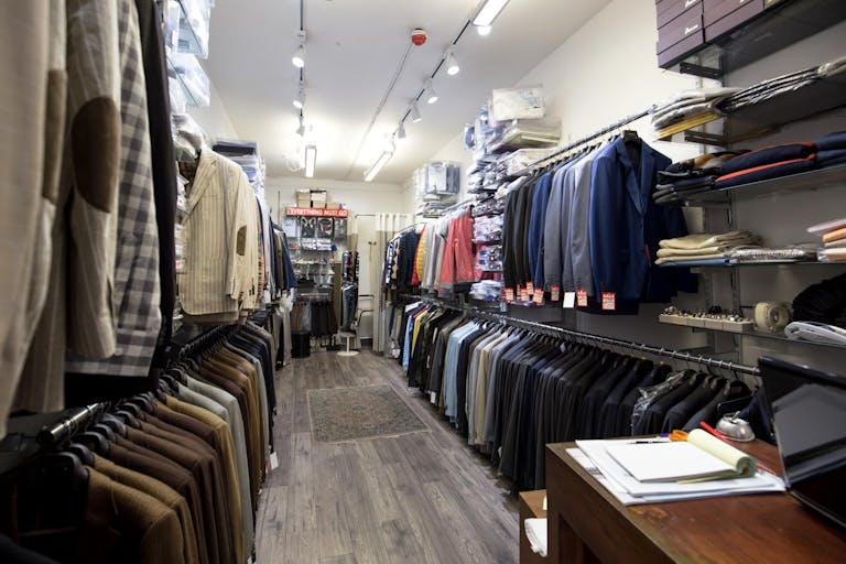 Pop-Up Shop on the Strand - Image 3