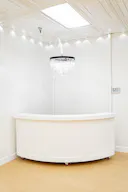 MID SIZE ALL WHITE VENUE IN ANAHEIM - Image 7