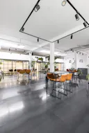 Super cool 280 sqm space in fondazione prada area - Image 12