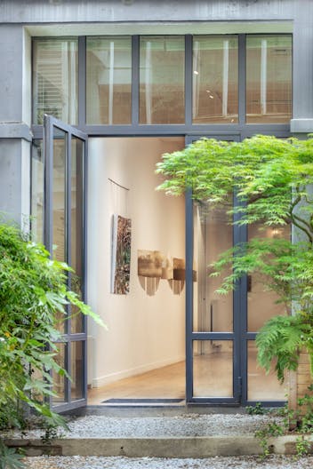 Espace atypique avec cour privative � R�publique / Canal Saint-Martin - Image 0