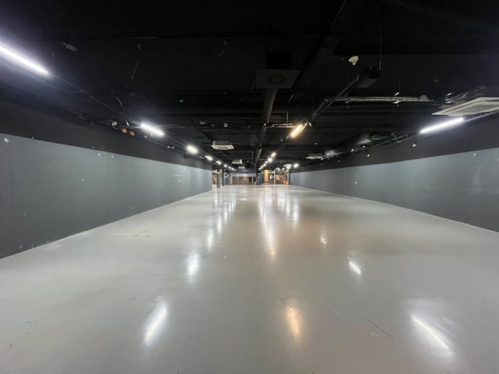 Espace Commercial Pop-Up de 868 m² au Cœur de Liège, Passage Piéton Premium (Place Saint-Lambert) - Image 0