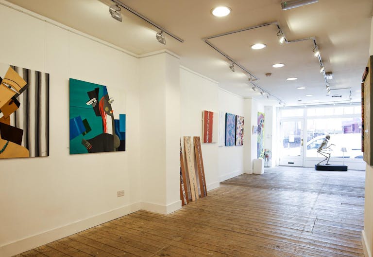 Sleek Art Gallery in Shoreditch - Image 2