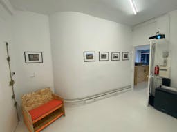 Sophisticated Boutique in the 9th district - Image 16