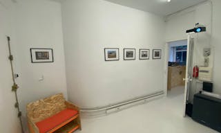 Sophisticated Boutique in the 9th district - Image 16