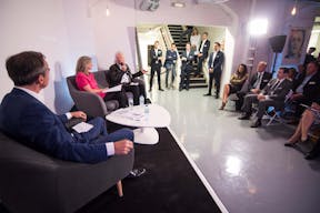 Trendy Showroom in Central London - Image 11