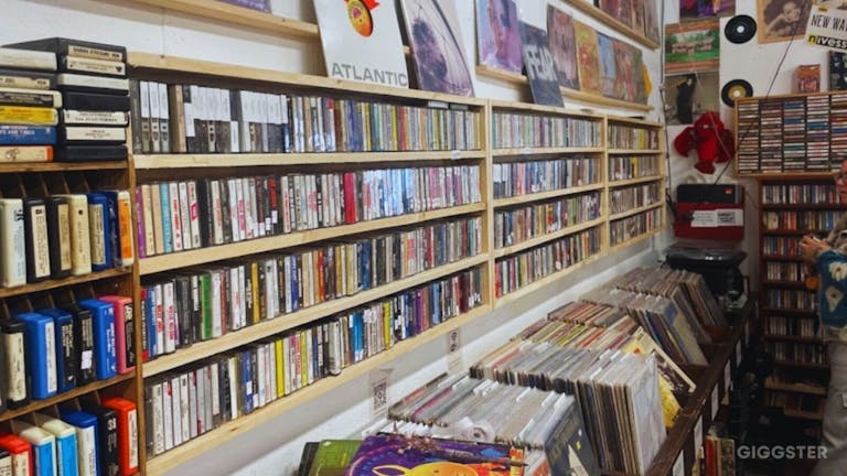 Store Stage at Nivessa Pico - Image 0