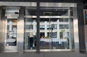 High-end retail in Meatpacking District - Image 1