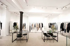 RUE CHAPON Pop Up Boutique - Image 8