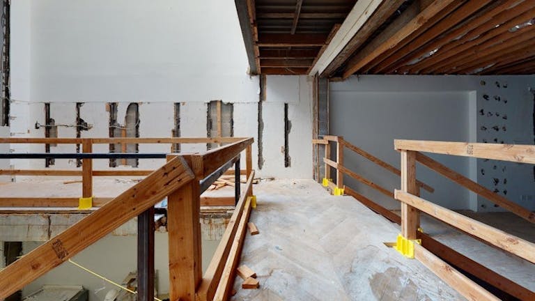 Crosby Street Chic Showroom - Image 1