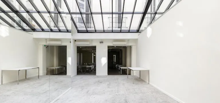 230 Coeur Marais Showroom - Image 2