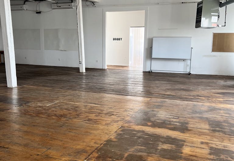 6,143 SQ FT ? PRIME BUSHWICK COMMERCIAL LOFT ? LIGHT FILLED - HIGH CEILINGS TO LEASE - Image 2