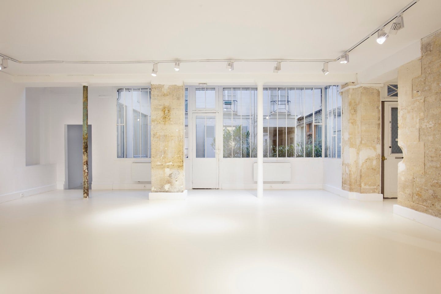 Showroom and Event Space on Rue Portefoin, Le Marais