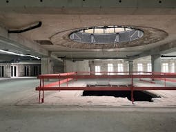 Incredible Industrial space in Paris - Image 3