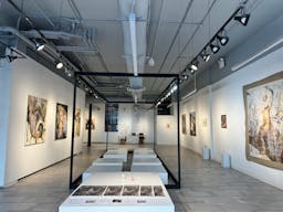 Modern Design Gallery in the Heart of Tribeca - Image 1