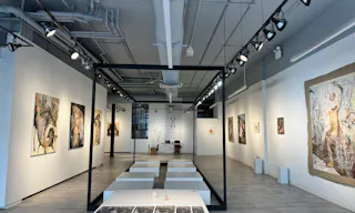 Modern Design Gallery in the Heart of Tribeca - Image 1