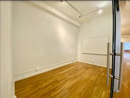** SPACIOUS SOHO OFFICE / EVENT SPACE, Move-In Ready ** 4th Floor. - Image 11