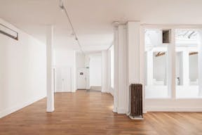 Grand Showroom Le Marais - Image 2