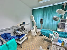 D�cor/Lieu de tournage: Bloc Op�ratoire - Image 7