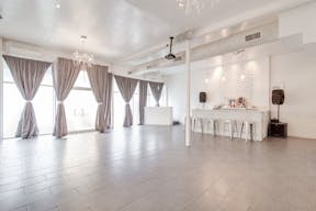 Licensed Bar Space in Crown Heights - Image 0